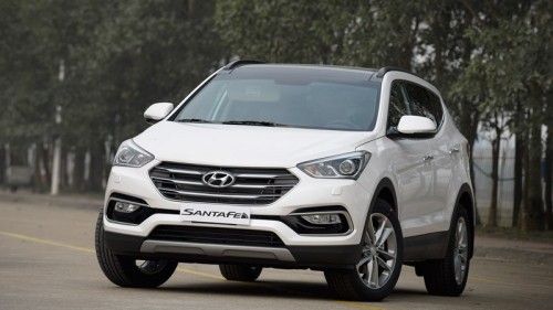 Hyundai SantaFe 2016 có giá từ 1,1 tỷ đồng tại Việt Nam