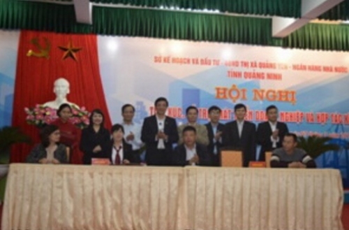 Ngành Ngân hàng Quảng Ninh tiếp xúc, hỗ trợ phát triển DN