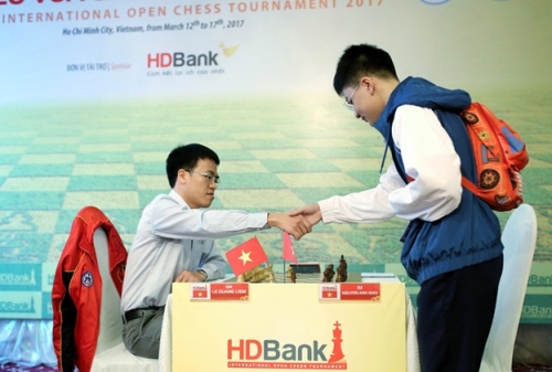 Giải cờ vua quốc tế HDBank 2017: Lê Quang Liêm quay lại Top đầu