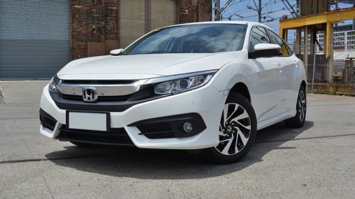 Honda Civic về thêm phiên bản thấp, giảm giá bản Turbo