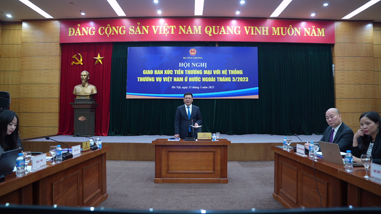 Tìm giải pháp lấy lại đà tăng trưởng xuất khẩu