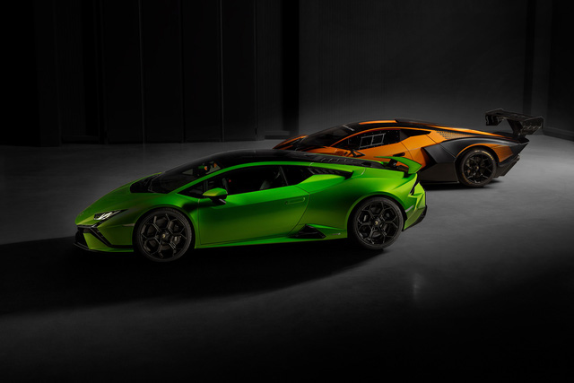 https://cdn.thoibaonganhang.vn/stores/news_dataimages/thanhlm/042022/13/09/ra-mat-lamborghini-huracan-tecnica-10-.0773.jpg