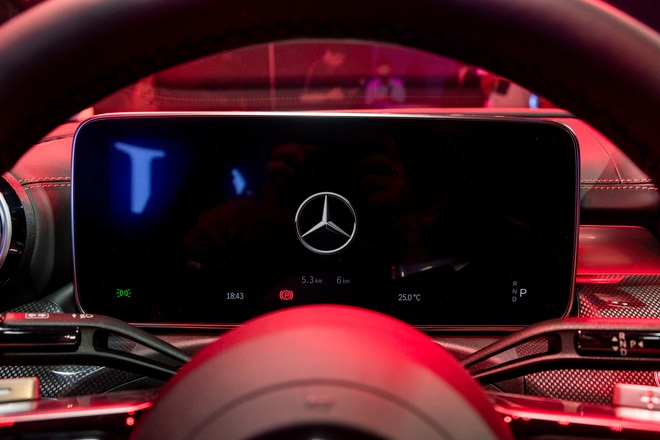 Mercedes-Benz C-Class 2022 ra mắt với giá từ 1,669 tỷ đồng