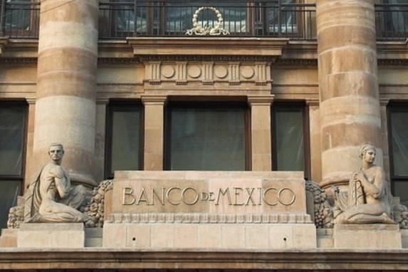 Mexico cân nhắc giữ ổn định lãi suất cơ bản
