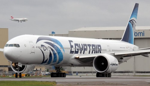 EgyptAir lao đao sau vụ máy bay MS804 mất tích