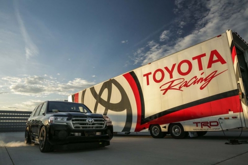 Toyota Land Speed Cruiser - SUV nhanh nhất thế giới