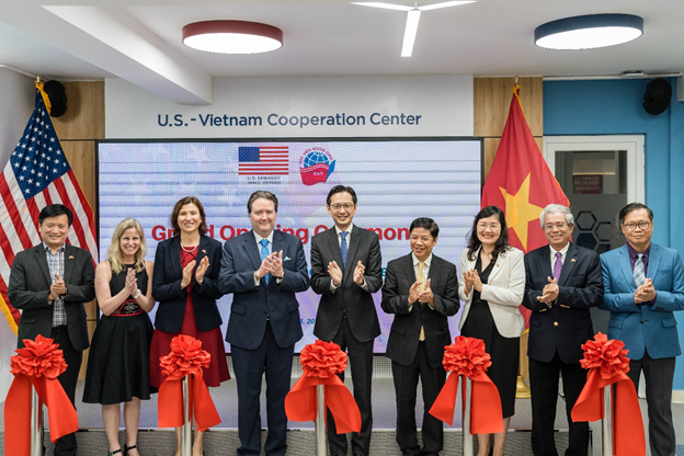 Khai trương Trung tâm Hợp tác Việt Nam - Hoa Kỳ