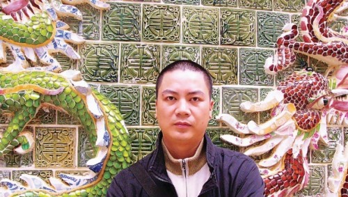 Nguyễn Quang Hưng: Mặc áo nâu bước vào đương đại