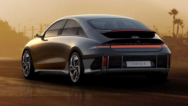 Hyundai Ioniq 6 chính thức lộ diện