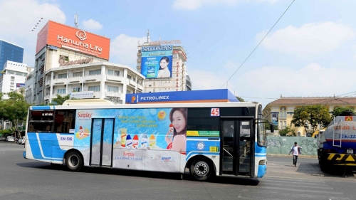 Thu hơn 177 tỉ đồng từ đấu giá quảng cáo trên thân xe buýt