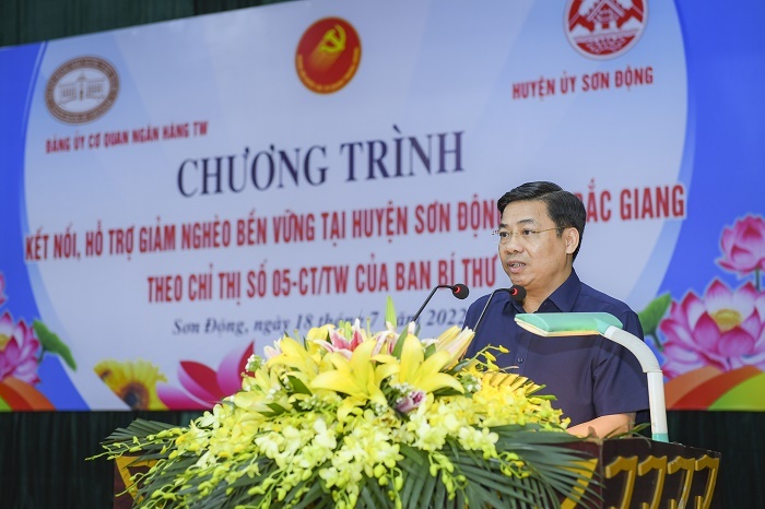 ho tro giam ngheo ben vung tai huyen son dong