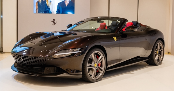 Ferrari Roma Spider giá hơn 20 tỷ đồng có gì?