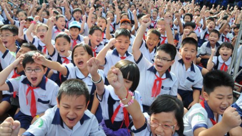 Hà Nội: Học phí trường công lập sẽ tăng từ 25% - 33% từ năm học 2016 - 2017