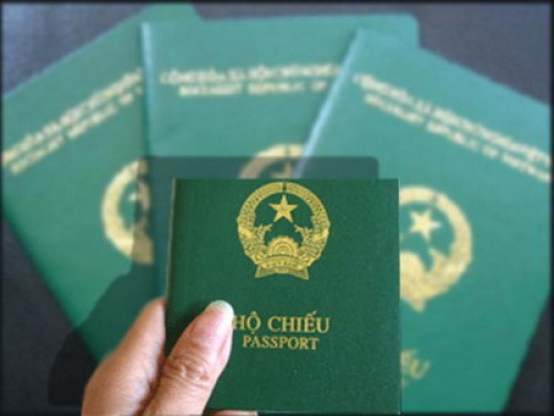 Giải đáp về thủ tục xin trở lại quốc tịch Việt Nam