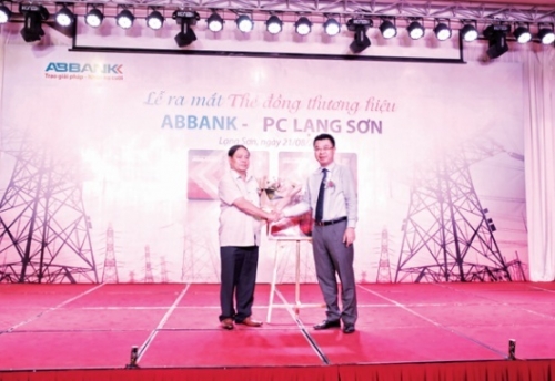 Ra mắt thẻ đồng thương hiệu ABBANK PC Lạng Sơn