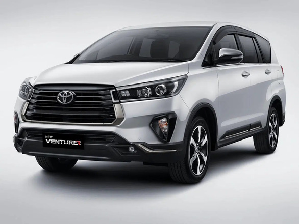 Toyota Innova đời mới sắp ra mắt