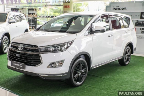 Toyota Innova 2.0X có giá từ 743 triệu đồng tại thị trường Malaysia