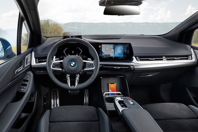 Ra mắt BMW 2-Series Active Tourer 2022