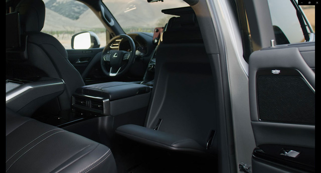 Lexus LX 600 thế hệ mới trình làng
