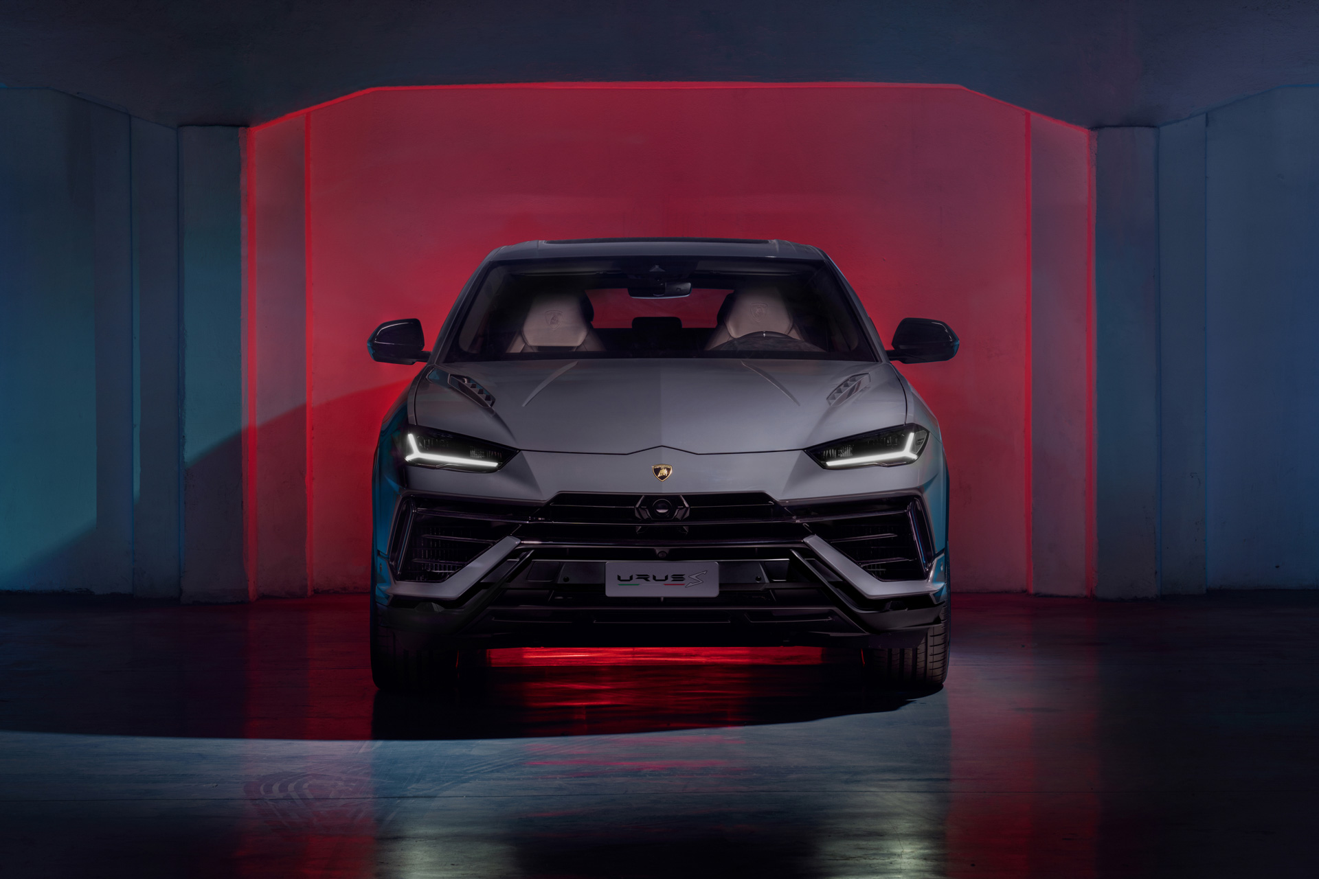 Lamborghini Urus S ra mắt