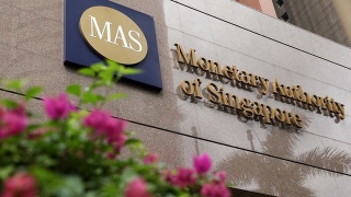 Singapore tiếp tục thắt chặt chính sách tiền tệ để kiềm chế lạm phát