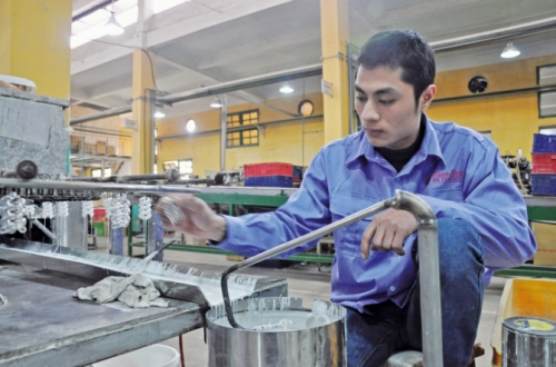 Di dời cơ sở công nghiệp ra khỏi nội đô Hà Nội: Cần hài hòa lợi ích của các bên liên quan