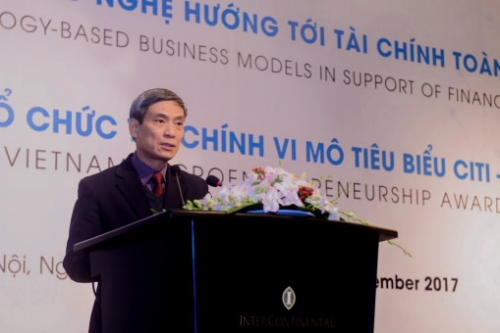 Ứng dụng công nghệ hướng tới Tài chính toàn diện tại Việt Nam