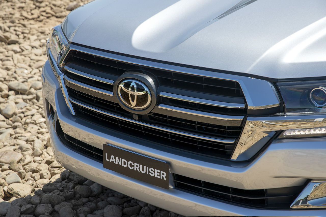 Cận cảnh Toyota Land Cruiser Horizon bản giới hạn