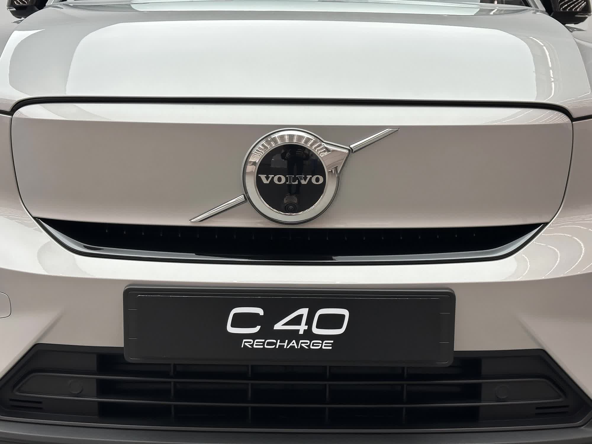 Volvo C40 Recharge 2023 sắp bán tại Việt Nam