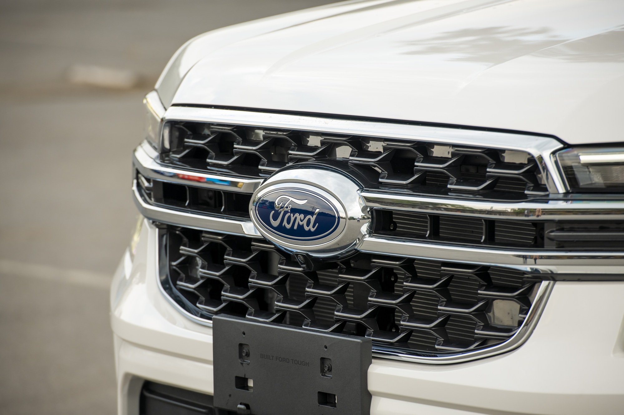 Ford Everest được bổ sung thêm gói trang bị an toàn thông minh
