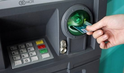 ATM được “quan tâm”: Mừng hay lo?
