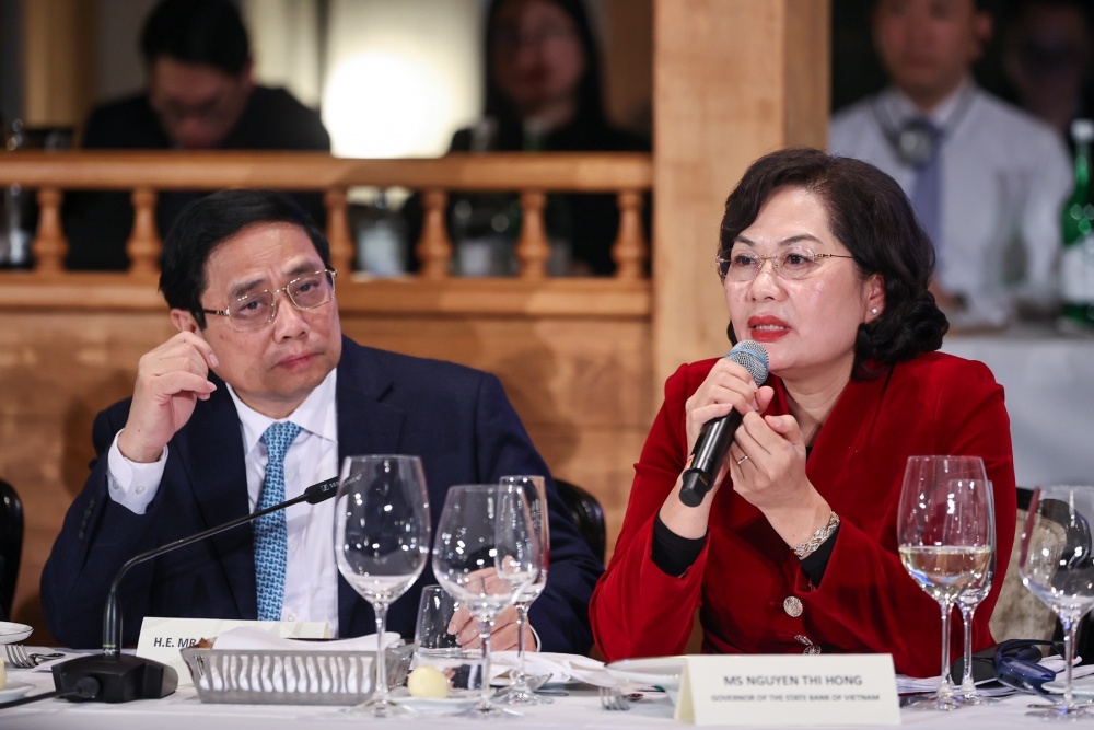 Thống đốc Nguyễn Thị Hồng tháp tùng Thủ tướng tham dự Hội nghị thường niên lần thứ 54 WEF Davos 2024