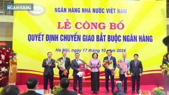 Công bố chuyển giao bắt buộc Ngân hàng CB cho Vietcombank và OceanBank cho MB